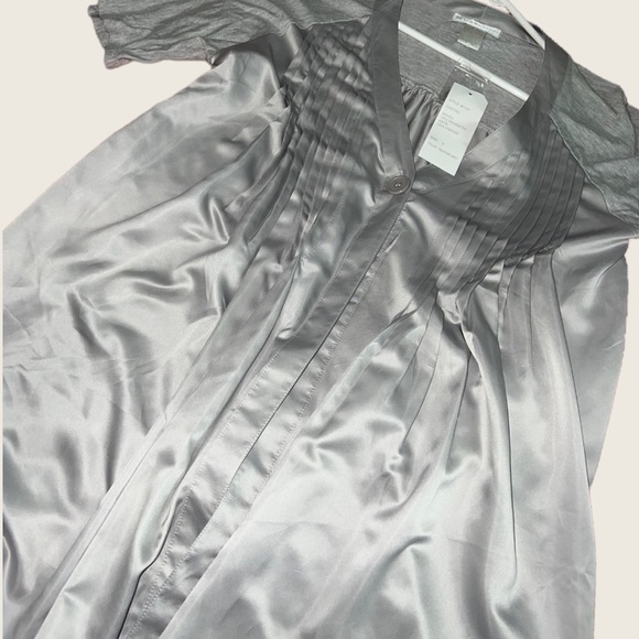 Brand New With Tags Design History Shirt - Picture 3 of 3